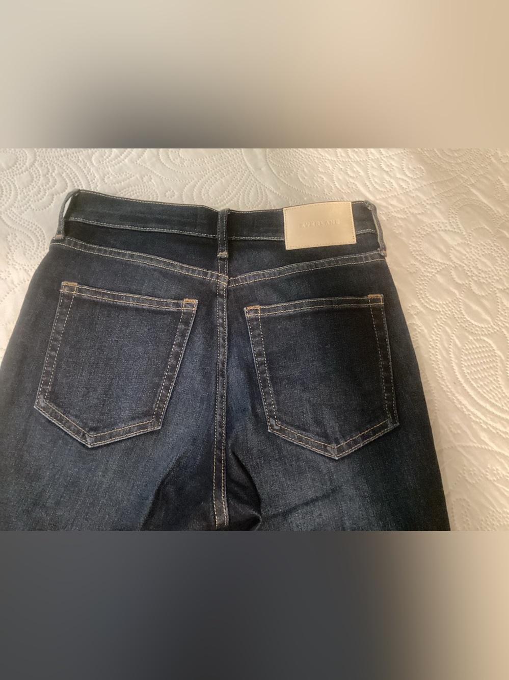 Everlane Women's Skinny Ankle Jeans in Dark Indigo - Picture 5 of 5